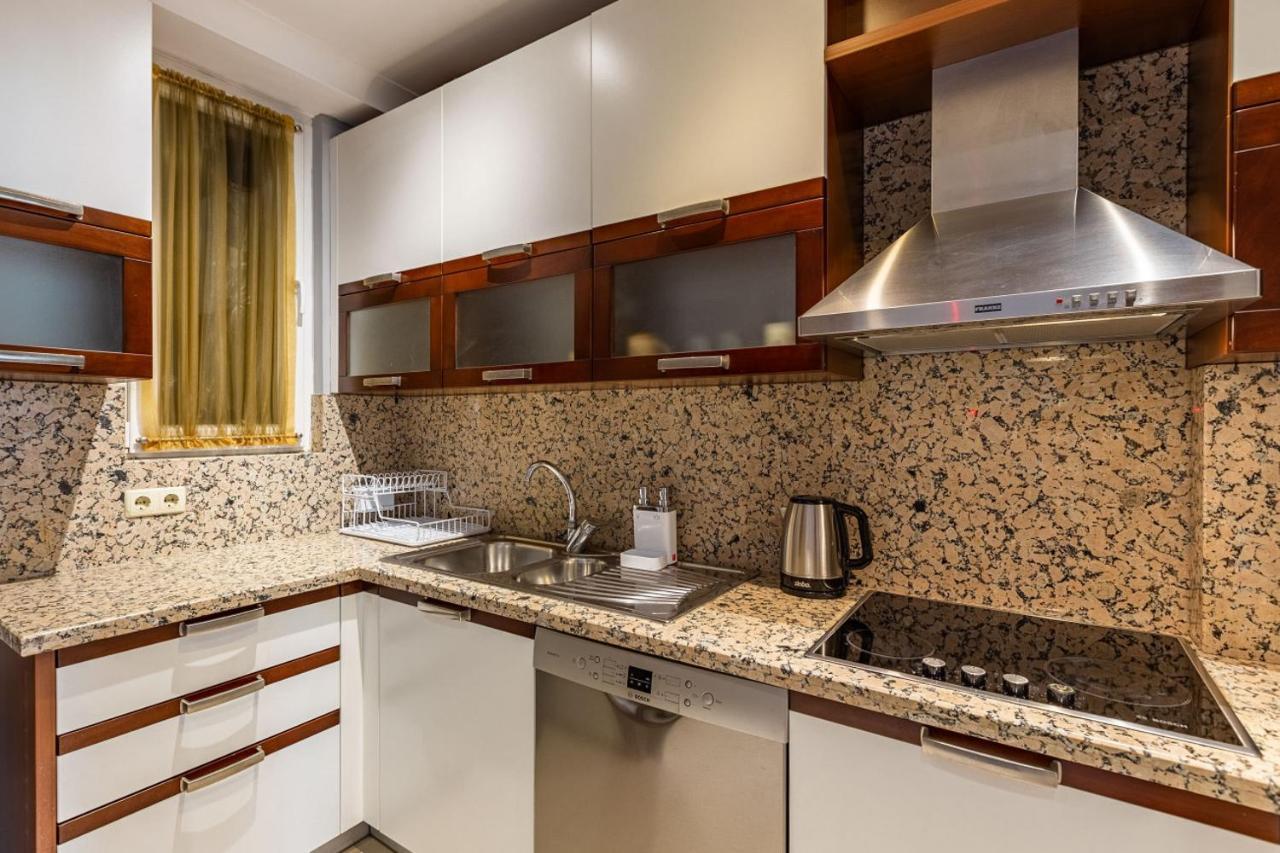 Outstanding Flat With Calming View Nisantasi Appartement Istambul
